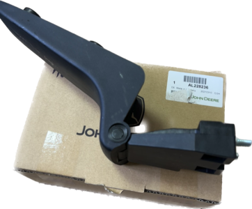 AL179831 Sarka vrata LD