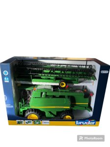 Igrackica kombajn JD-T670i BRUDER MCB009804000